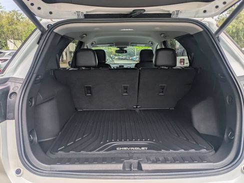 Used 2022 Chevrolet Equinox Premier FWD image 12