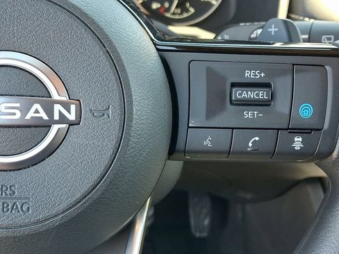 Certified 2023 Nissan Rogue SV AWD/4WD image 22