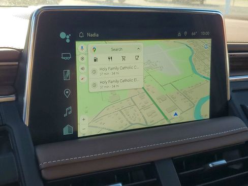 Used 2023 Chevrolet Suburban High Country image 20