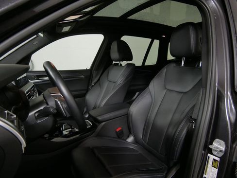 Used 2023 BMW X3 xDrive30i image 10