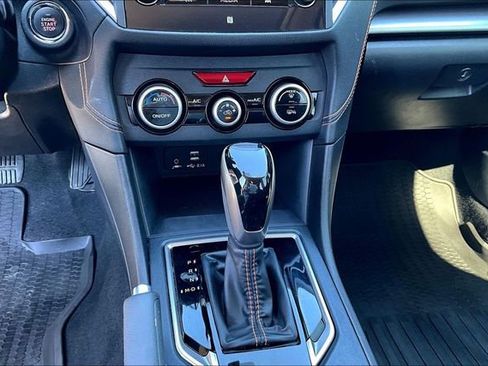 Used 2020 Subaru Crosstrek 2.0i Limited w/ Moonroof Package w/Navigation image 26