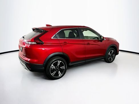 Used 2024 Mitsubishi Eclipse Cross SE image 10