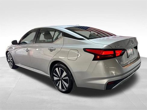 Used 2021 Nissan Altima 2.5 SV image 7