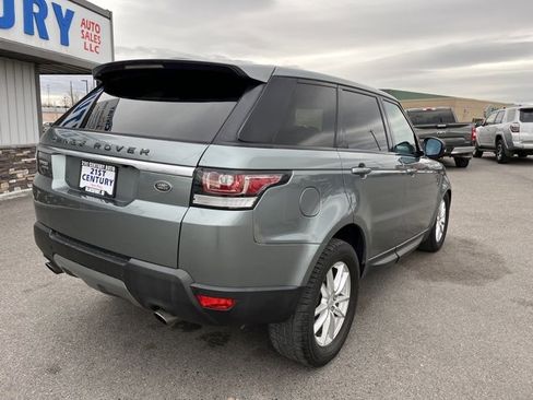 Used 2015 Land Rover Range Rover Sport SE image 12