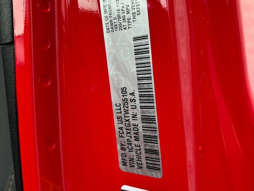 Used 2026 Jeep Wrangler Unlimited Sahara AWD/4WD image 22