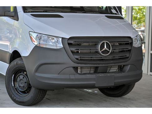 New 2026 Mercedes-Benz Sprinter 2500 image 2