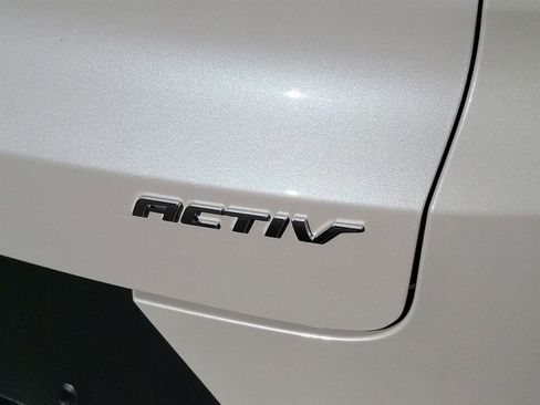 Certified 2025 Chevrolet TrailBlazer ACTIV w/ Convenience Package image 23