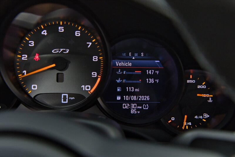 Used 2018 Porsche 911 GT3 RWD image 29