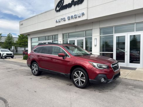 Used 2018 Subaru Outback 2.5i Limited AWD/4WD image 1