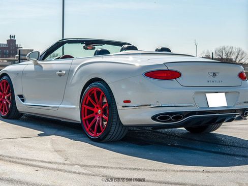 Used 2020 Bentley Continental GT V8 image 6