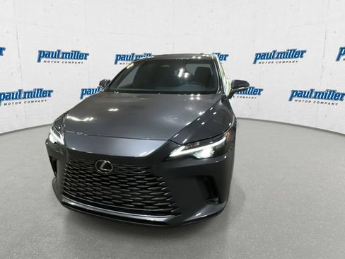 Used 2025 Lexus RX 350 FWD w/ Technology Package image 4