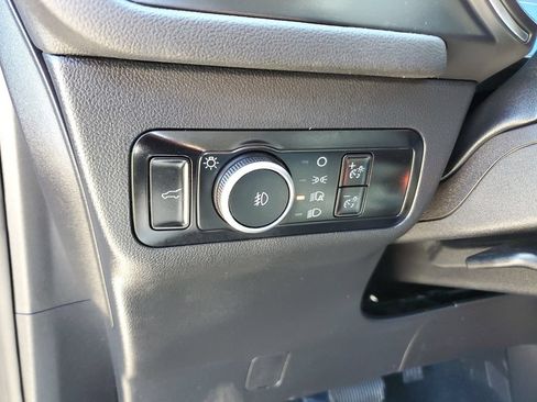 Certified 2024 Ford Escape Platinum AWD/4WD image 18