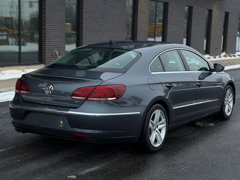 Used 2013 Volkswagen CC Sport image 2