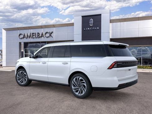 New 2026 Lincoln Navigator L Reserve AWD/4WD image 29