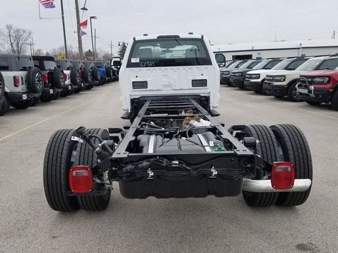New 2026 Ford F550 2WD Regular Cab Super Duty image 5