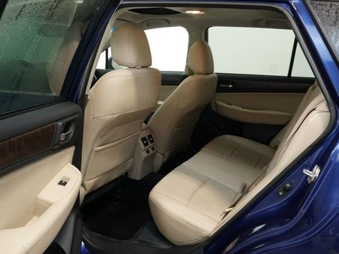 Used 2015 Subaru Outback 2.5i Limited image 23