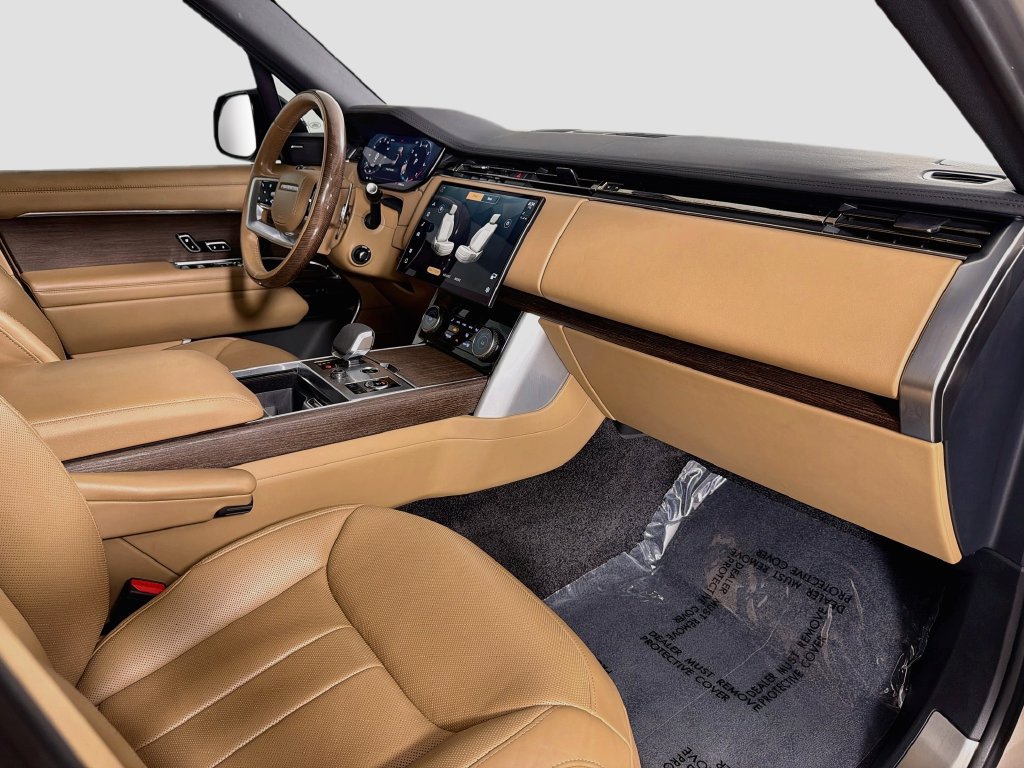 Certified 2023 Land Rover Range Rover SE AWD/4WD image 32