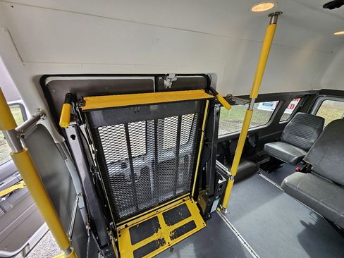 Used 2013 Ford E-350 and Econoline 350 Extended Super Duty w/ PWR Group image 33