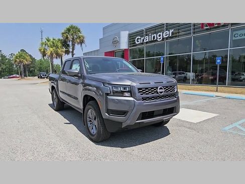 New 2026 Nissan Frontier SV w/ Tow Package RWD image 18