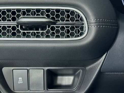 New 2026 Honda HR-V EX-L image 15
