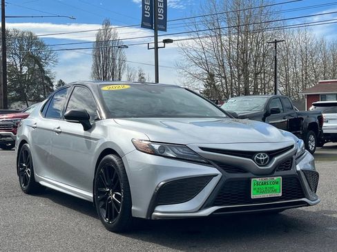 Used 2022 Toyota Camry XSE w/ Carpet Mat Package (TMS) image 2