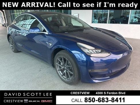 Used 2018 Tesla Model 3 Mid Range RWD image 1