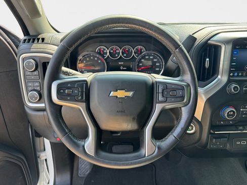 Used 2022 Chevrolet Silverado 3500 LT w/ Convenience Package AWD/4WD image 11