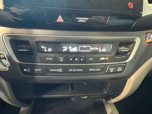 Used 2017 Honda Pilot EX image 26