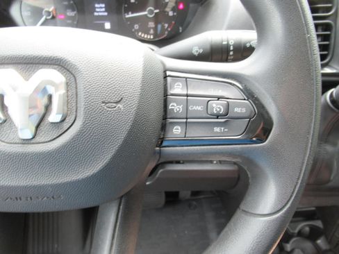 Used 2025 RAM ProMaster 3500 w/ Convenience Group FWD image 34