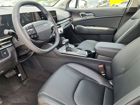 New 2026 Kia Sportage EX image 12