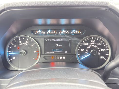 Used 2018 Ford F150 XLT w/ Equipment Group 302A Luxury image 24