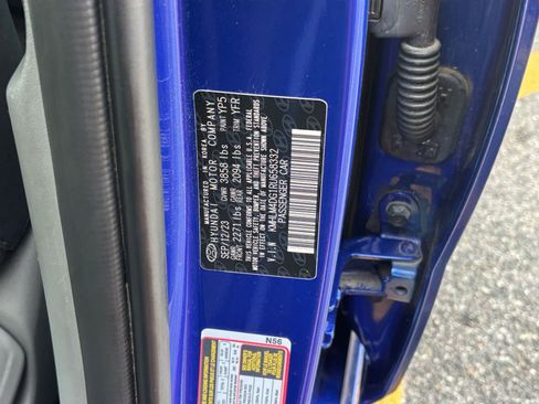 Used 2024 Hyundai Elantra SEL image 24