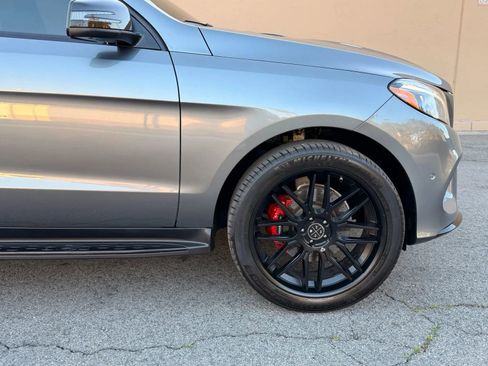 Used 2017 Mercedes-Benz GLE 400 4MATIC image 19