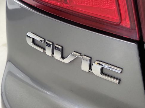 Used 2005 Honda Civic EX image 8