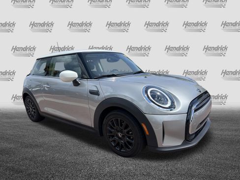 Used 2024 MINI Cooper 2-Door Hardtop FWD image 2