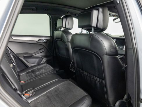 Used 2017 Porsche Macan GTS image 22