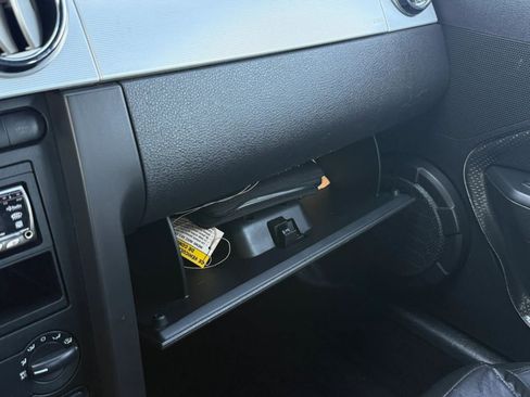 Used 2005 Ford Mustang GT Premium RWD image 48
