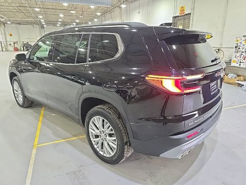 New 2026 GMC Acadia Elevation w/ Elevation Premium Package AWD/4WD image 5