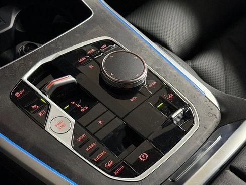 New 2026 BMW X5 xDrive50e w/ M Sport Package image 16