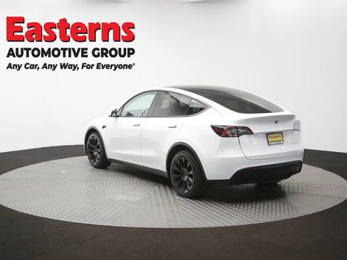 Used 2022 Tesla Model Y Long Range AWD/4WD image 60