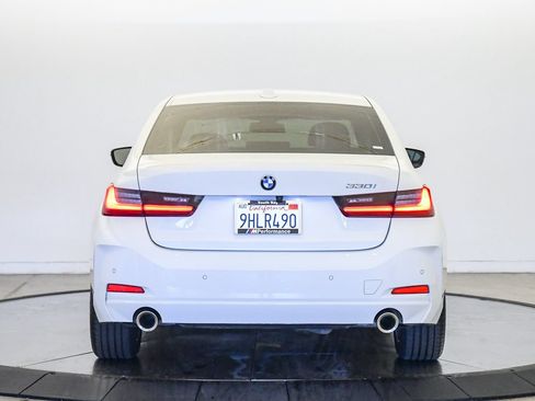 Certified 2023 BMW 330i Sedan w/ Driving Assistance Package RWD image 3