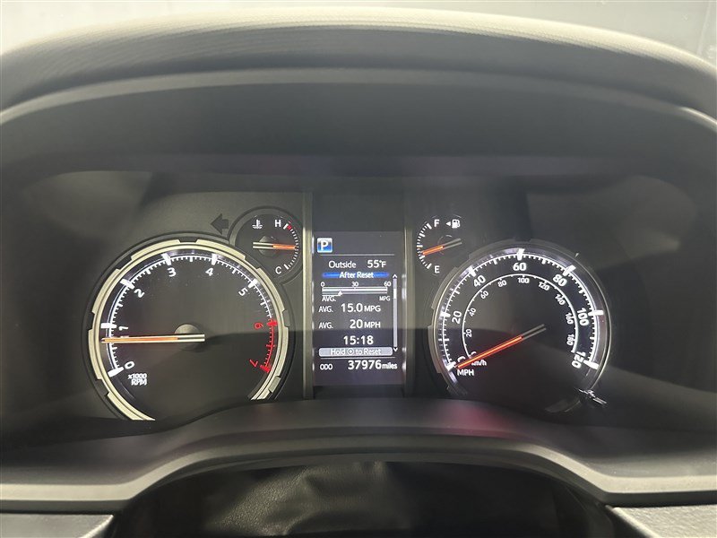 Used 2022 Toyota 4Runner Limited AWD/4WD image 24