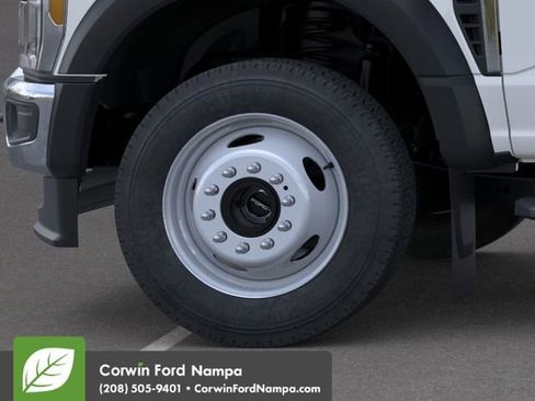 New 2025 Ford F550 4x4 Regular Cab Super Duty image 19