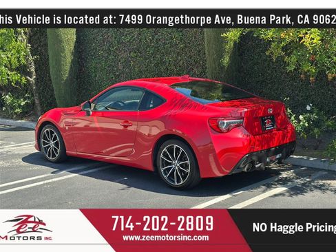 Used 2017 Toyota 86 RWD image 10