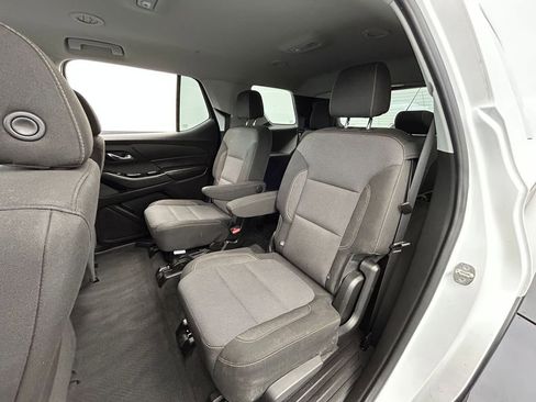 Used 2019 Chevrolet Traverse LT FWD image 35