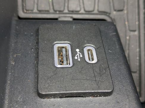 Used 2023 Lincoln Aviator Reserve image 18