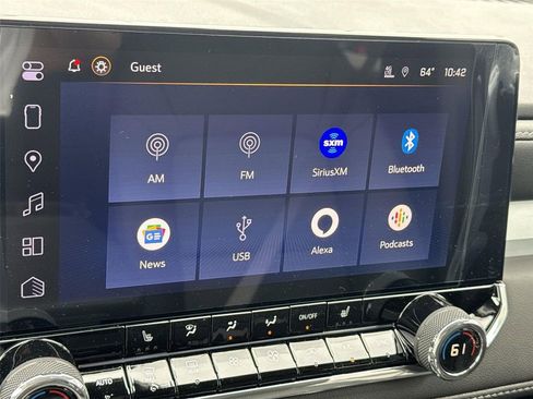 Used 2025 Chevrolet Colorado LT w/ LT Convenience Package RWD image 5
