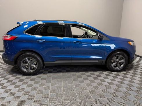 Used 2023 Ford Edge SEL w/ Sport Appearance Package image 7