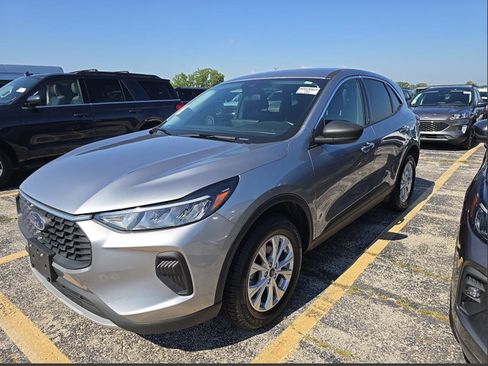 Used 2024 Ford Escape Active w/ Tech Pack #1 AWD/4WD image 1
