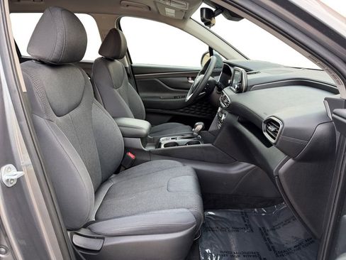 Used 2019 Hyundai Santa Fe SEL FWD image 18